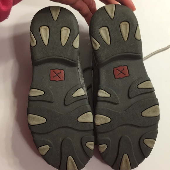 Twisted X Gray Driving Moc - Girls 2.5 - Picture 9 of 11